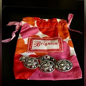 BRIGHTON silver tone heart bracelet 8” great condition with bag